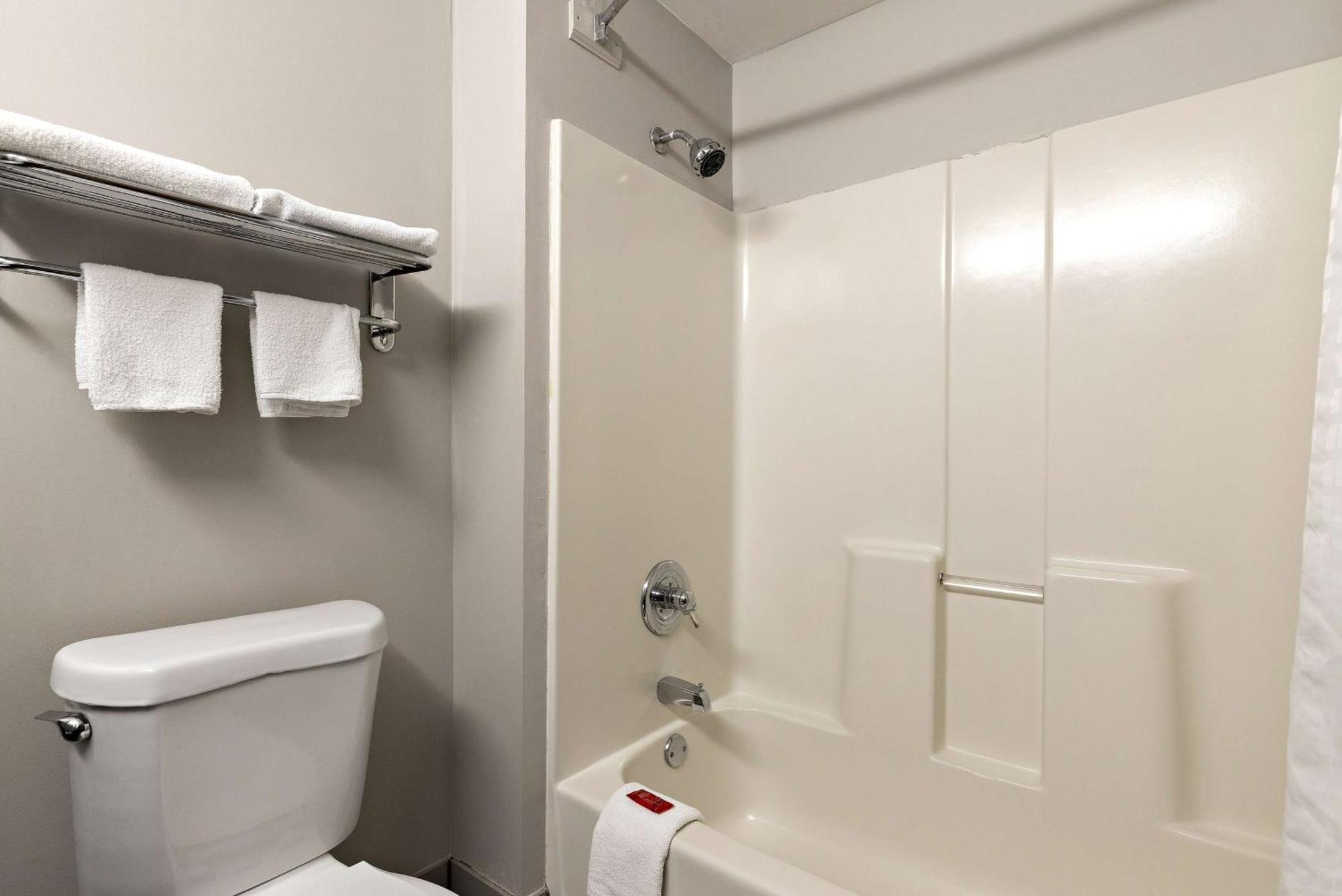Surestay Plus Hotel By Best Western Tulsa East Esterno foto