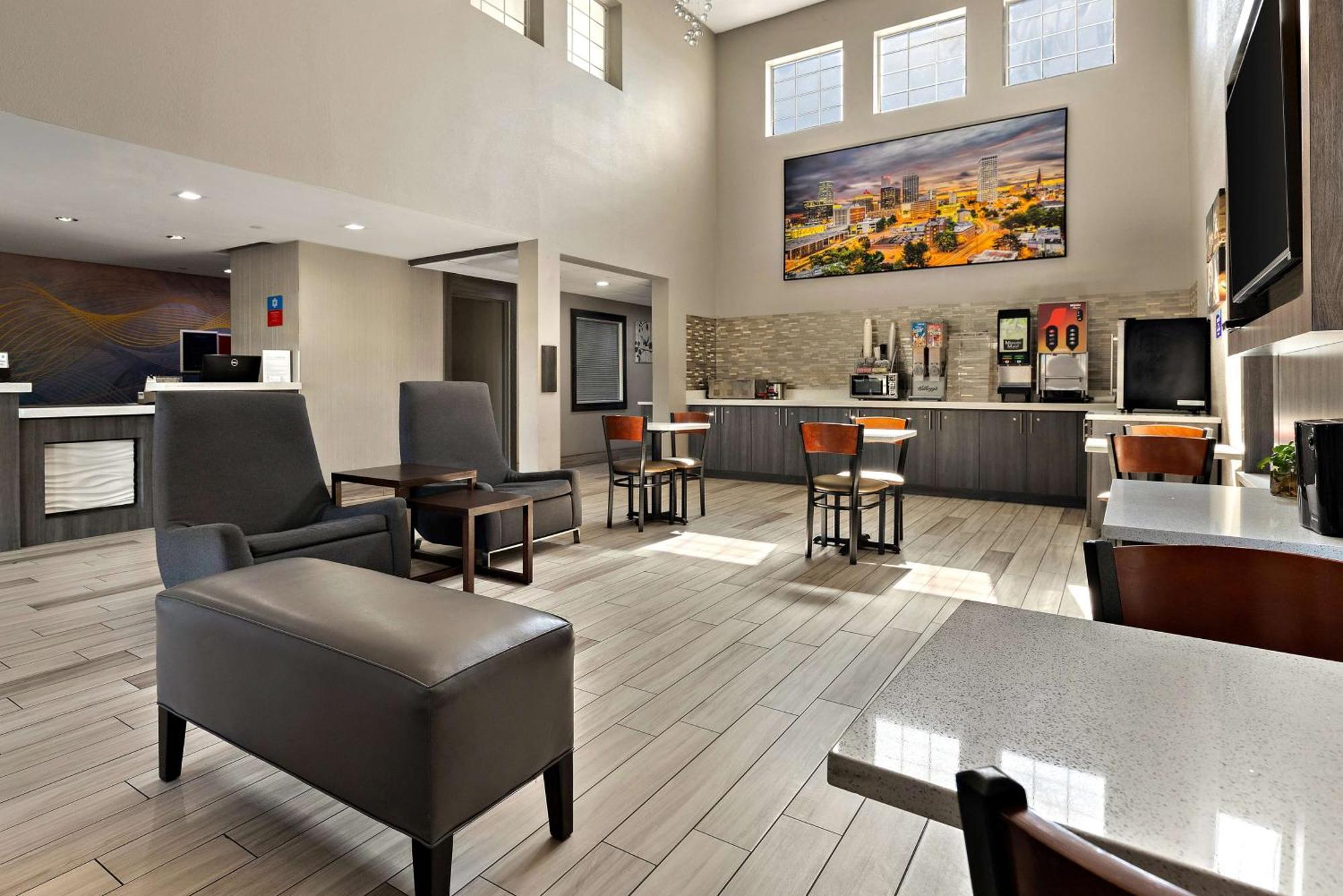 Surestay Plus Hotel By Best Western Tulsa East Esterno foto