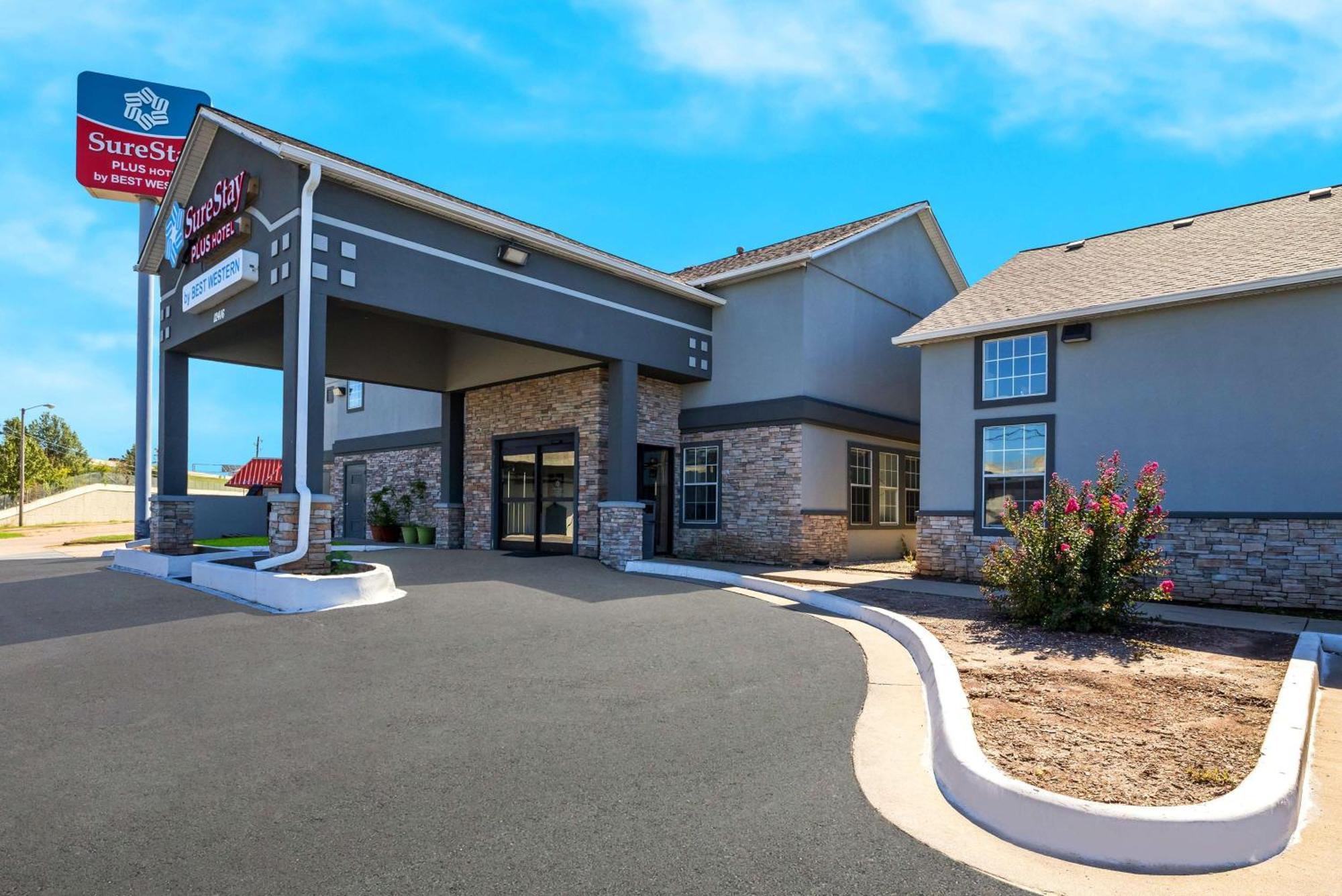 Surestay Plus Hotel By Best Western Tulsa East Esterno foto