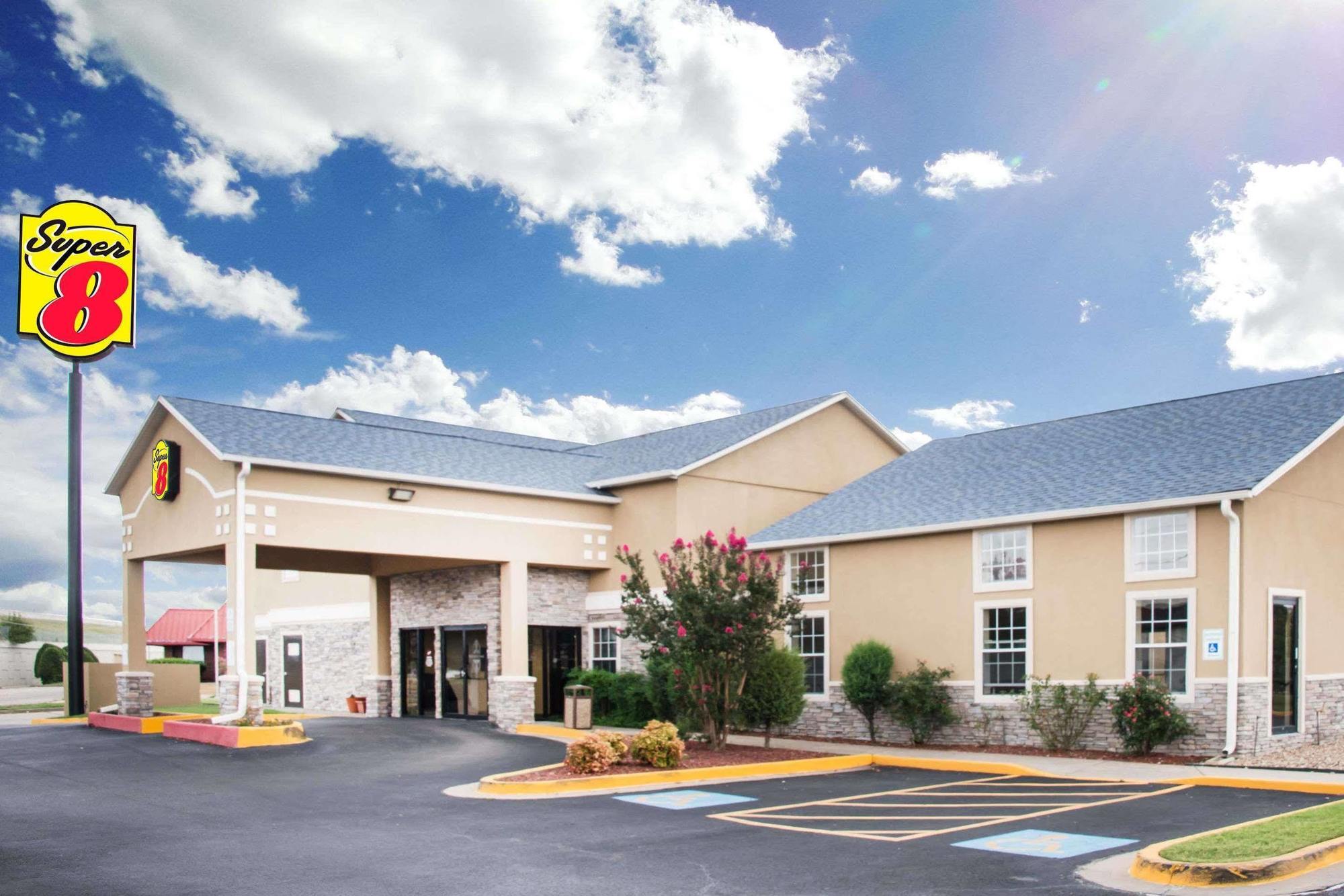 Surestay Plus Hotel By Best Western Tulsa East Esterno foto