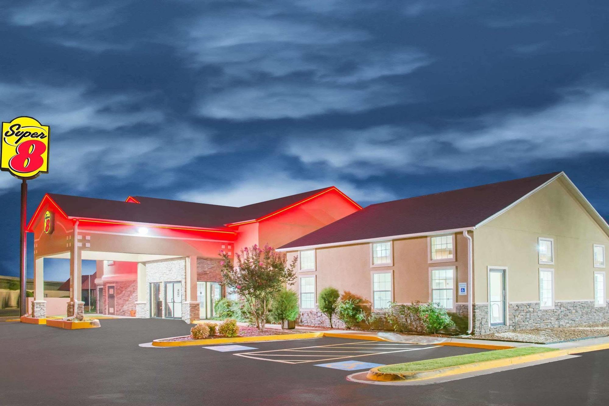 Surestay Plus Hotel By Best Western Tulsa East Esterno foto